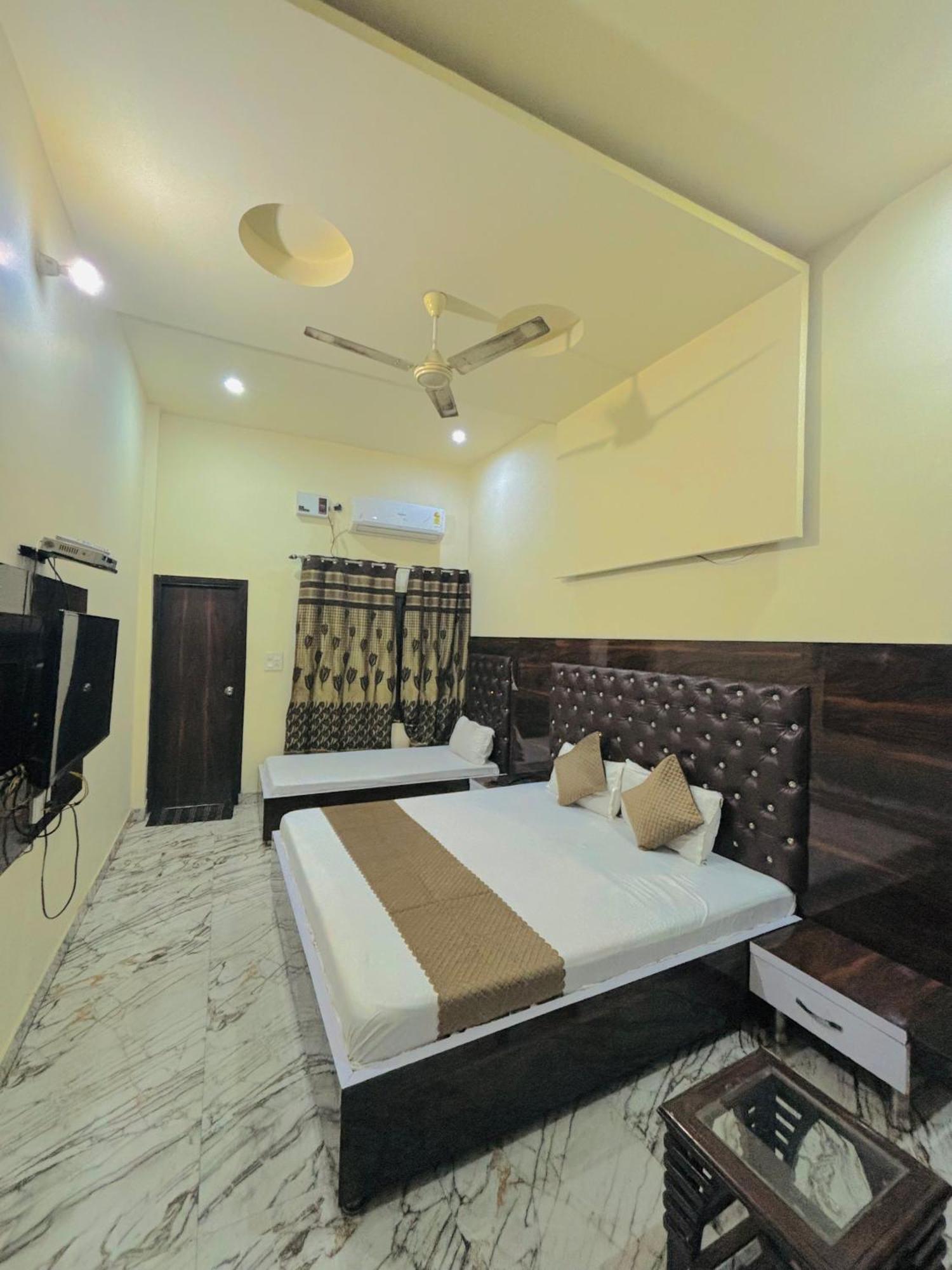 Shiv Shankar Guest House Amritsar Exterior foto
